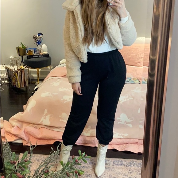 Nasty Gal short fluffy jacket - Picture 2 of 2